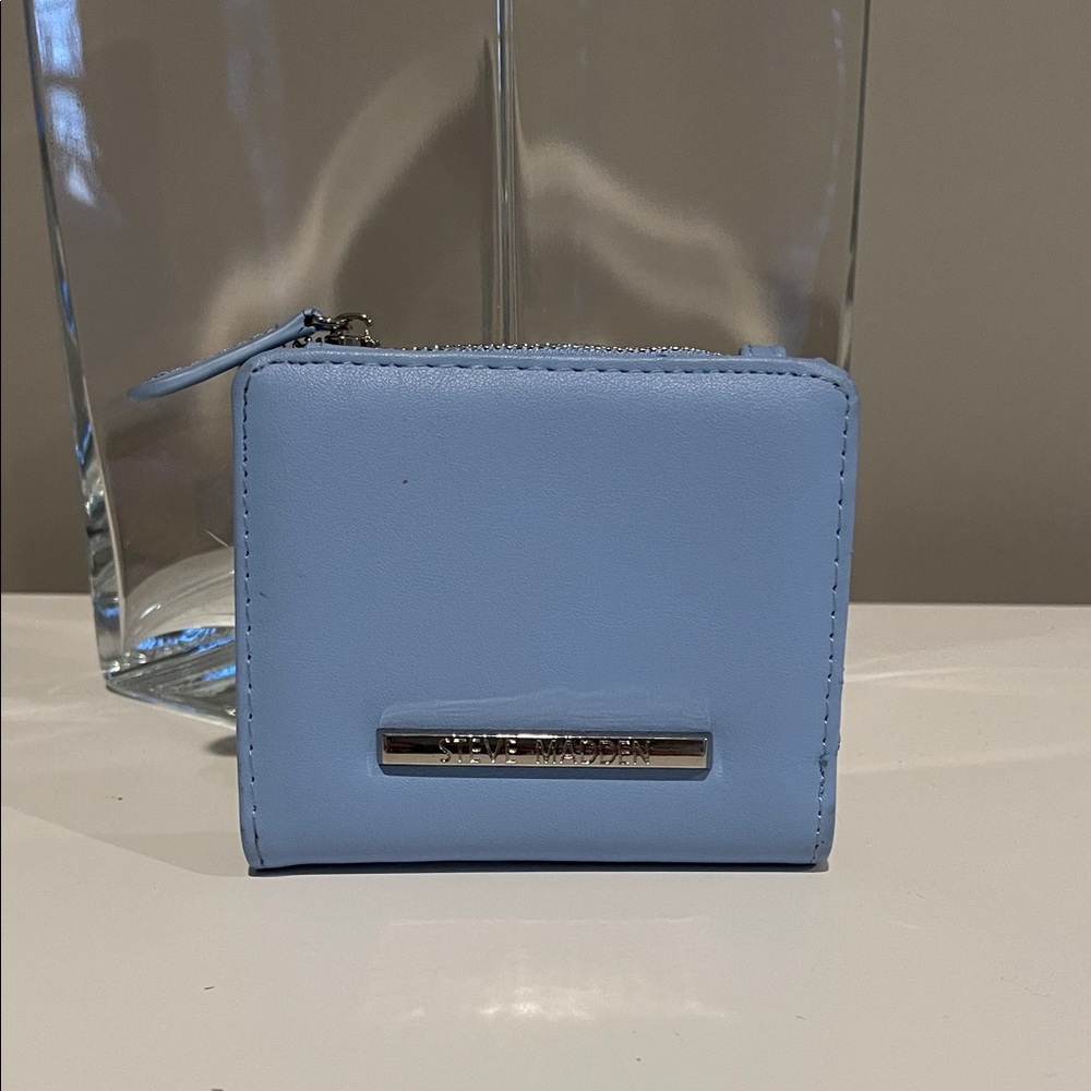 Steve Madden Blue Wallet